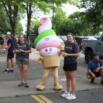 untitled-703-200x200